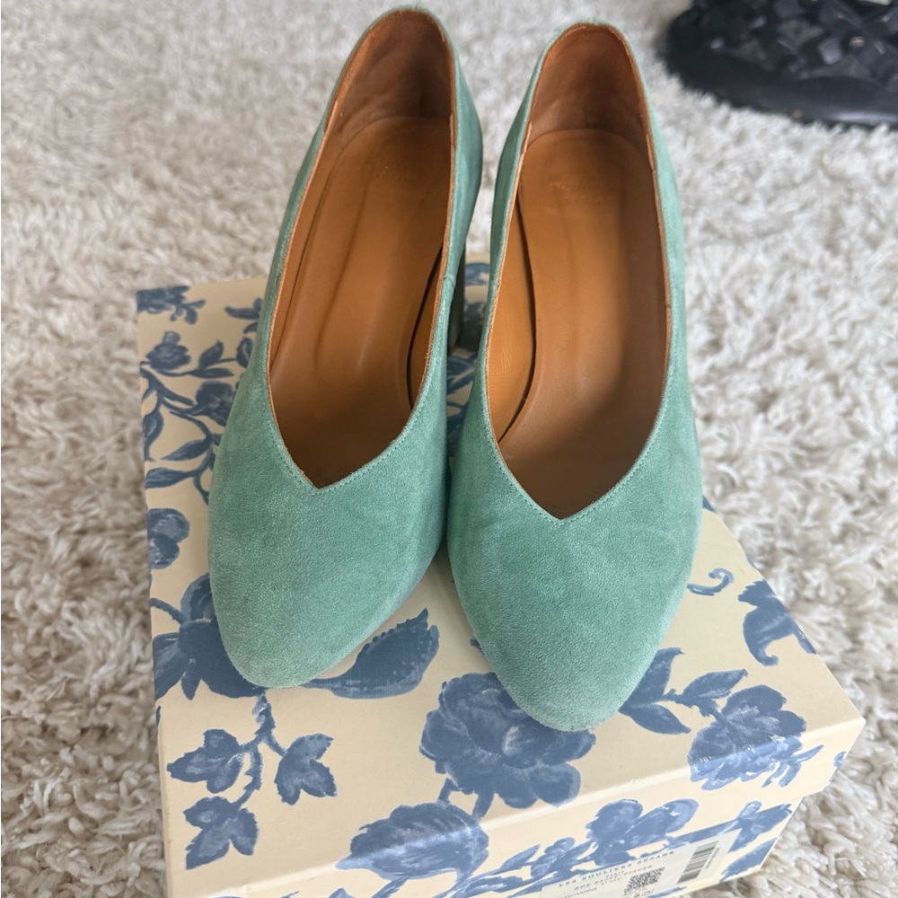 Sezane Sage Green Block Heel Pumps - Picture 3 of 13